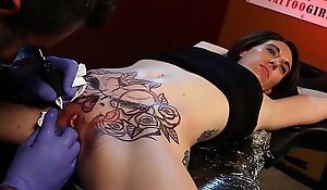 MISS MARIE PUSSY TATTOO DAY 1