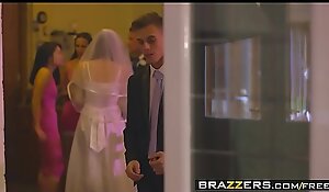 Brazzers - Mommys in control - (Chris Diamond) - An Open Disposed Coalition