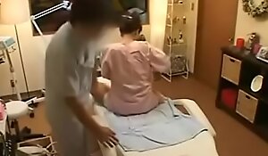japanese expects a massage and get molested instead