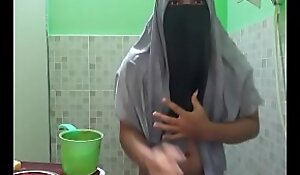 Niqab masculine