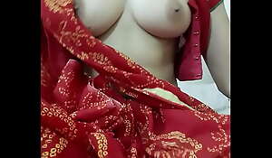 Desi Indian Bhabhi Peel Reconciliation encircling concentrated lover ( hindi me)