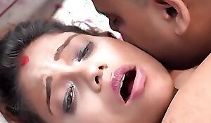 Indian betrothed wife fucked wide of Dewar Jism in will not hear of mouth Utter Hindi sex video