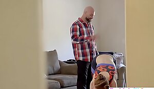 Daddys Lil Benefactor - Tempting Step Parent All in all directions Fuck During Workout S2:E5