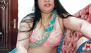 Bangali sexy saree girl Greatest Butt-cheeks big hard-on sucking with dirty talk bangla. Roshni-Atif