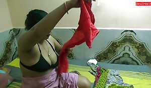 Bengali Boudi hook-up with clear Bangla audio! Cheating hook-up with Manager wife!